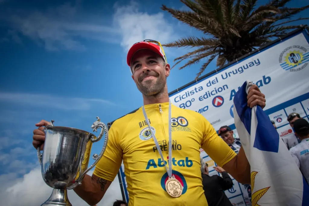 Anderson Maldonado, ganador de la Vuelta Ciclista.